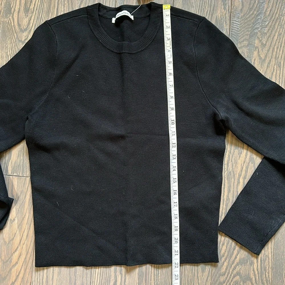 NWT Abercrombie Sweater - Picture 4 of 5
